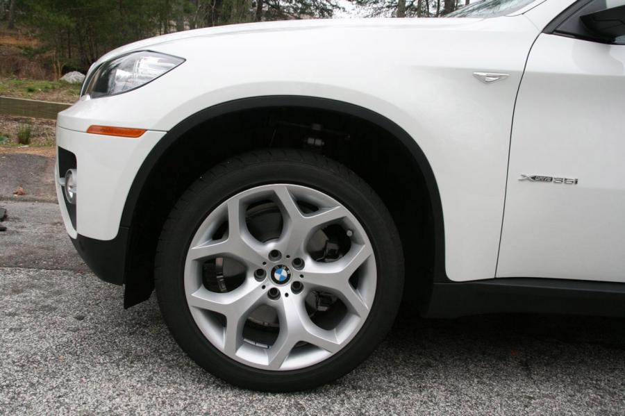  BMW X6 2009 года  (фото 10 из 74)